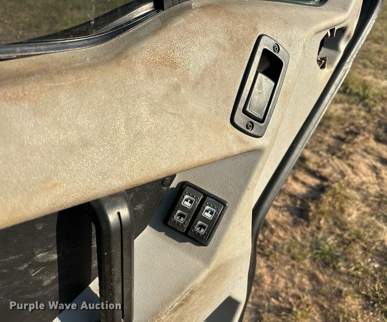 image for item EJ4892 2020 Can-Am Defender Max limited utility vehicle