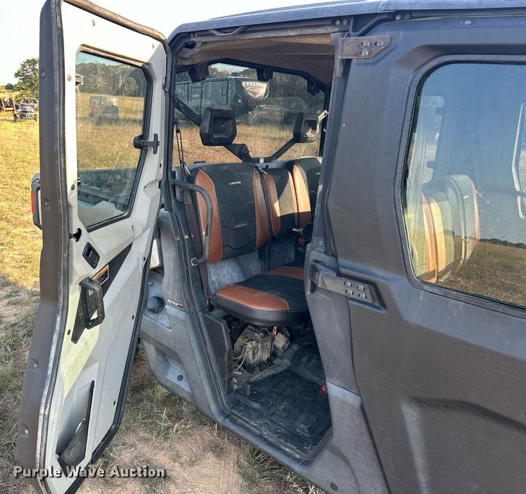 image for item EJ4892 2020 Can-Am Defender Max limited utility vehicle