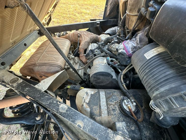 image for item EJ4892 2020 Can-Am Defender Max limited utility vehicle