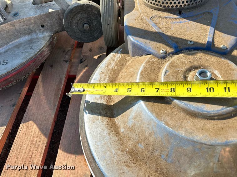 image for item EJ4905 (2) floor cleaners 