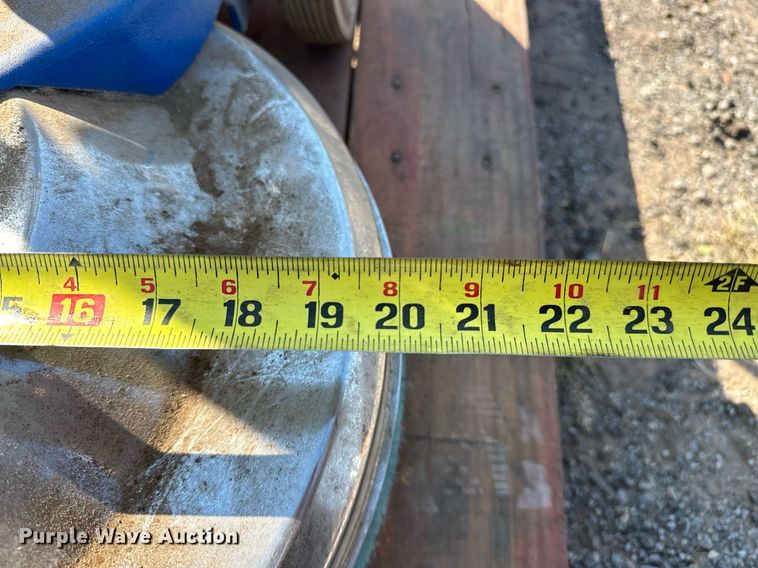 image for item EJ4905 (2) floor cleaners 