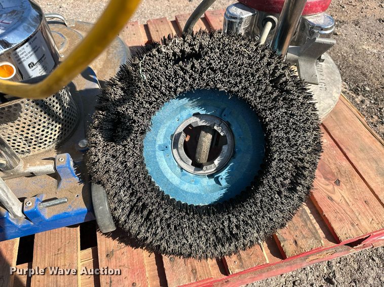 image for item EJ4905 (2) floor cleaners 