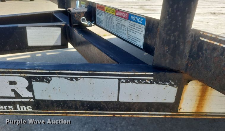 image for item EJ8010 2016 Lamar utility trailer