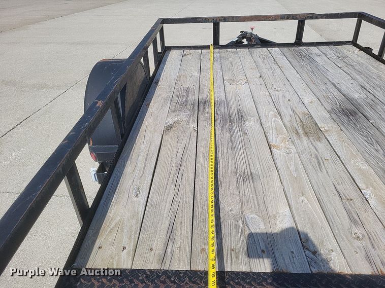 image for item EJ8010 2016 Lamar utility trailer