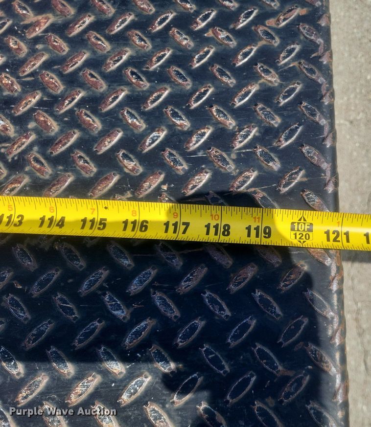 image for item EJ8010 2016 Lamar utility trailer