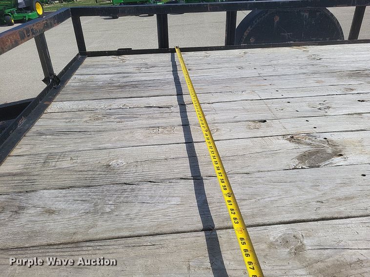 image for item EJ8010 2016 Lamar utility trailer