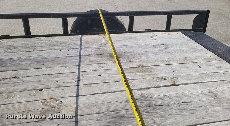 image for item EJ8010 2016 Lamar utility trailer