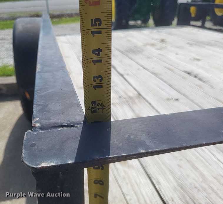 image for item EJ8010 2016 Lamar utility trailer