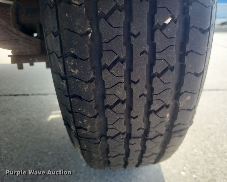 image for item EJ8010 2016 Lamar utility trailer