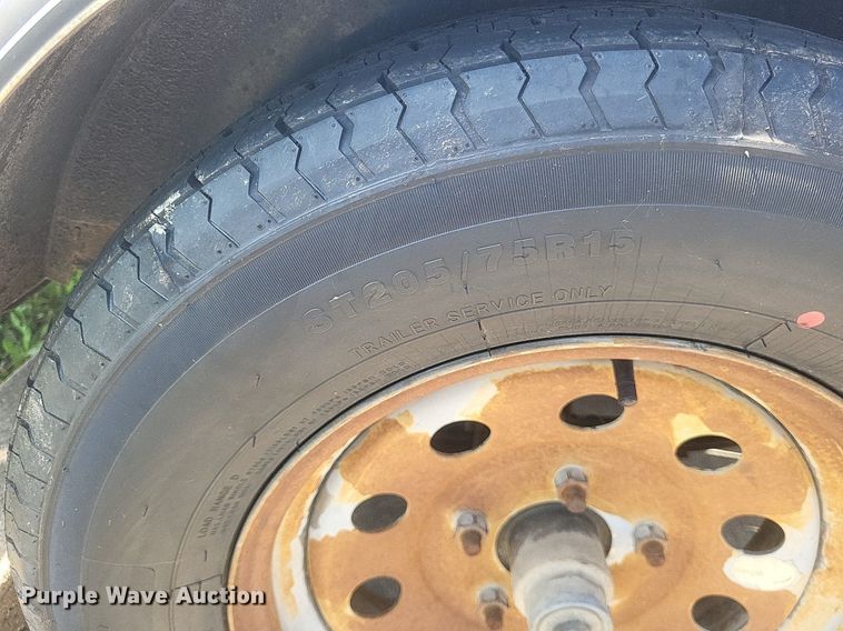 image for item EJ8010 2016 Lamar utility trailer