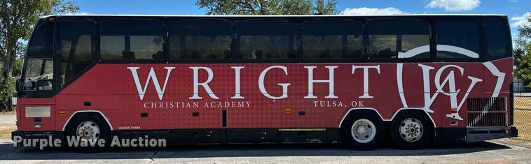 image for item EJ8987 1995 Prevost  H3-41 coach bus