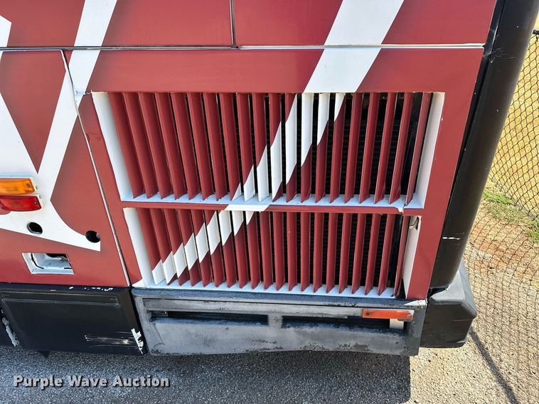 image for item EJ8987 1995 Prevost  H3-41 coach bus