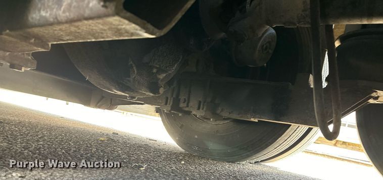 image for item EJ8987 1995 Prevost  H3-41 coach bus