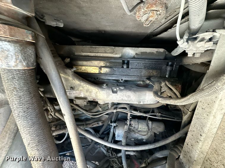 image for item EJ8987 1995 Prevost  H3-41 coach bus