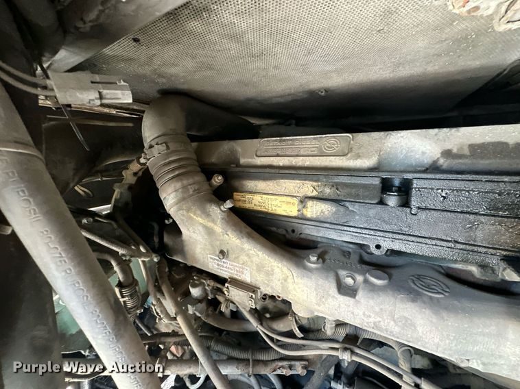 image for item EJ8987 1995 Prevost  H3-41 coach bus