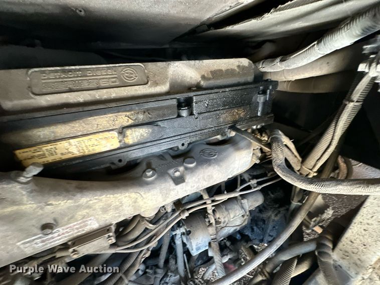 image for item EJ8987 1995 Prevost  H3-41 coach bus