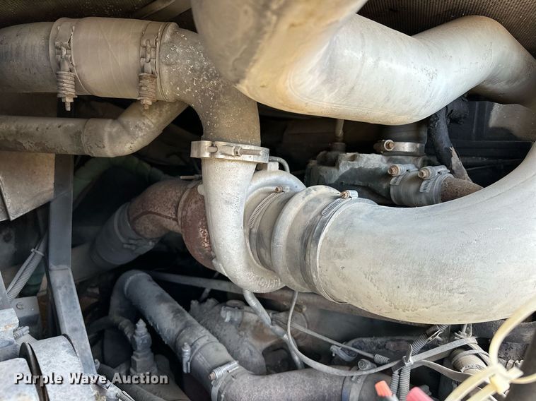 image for item EJ8987 1995 Prevost  H3-41 coach bus