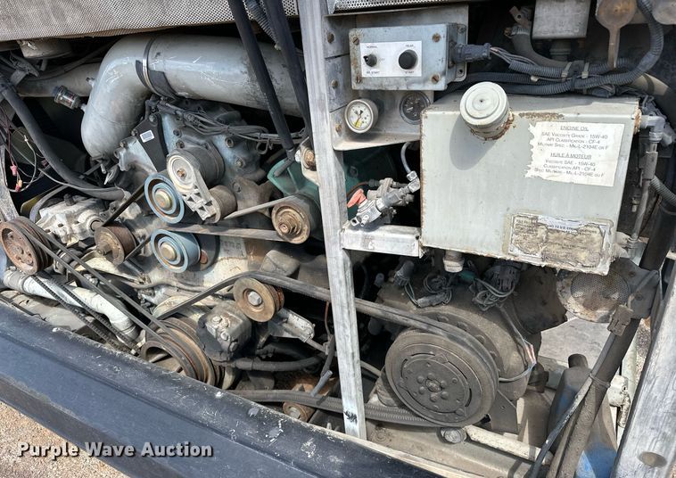 image for item EJ8987 1995 Prevost  H3-41 coach bus