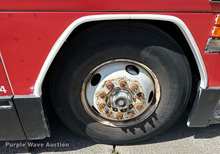 image for item EJ8987 1995 Prevost  H3-41 coach bus