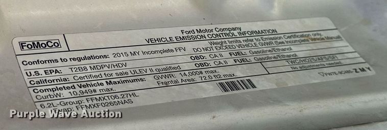 image for item EJ8988 2015 Ford F350 Super Duty  flatbed pickup truck