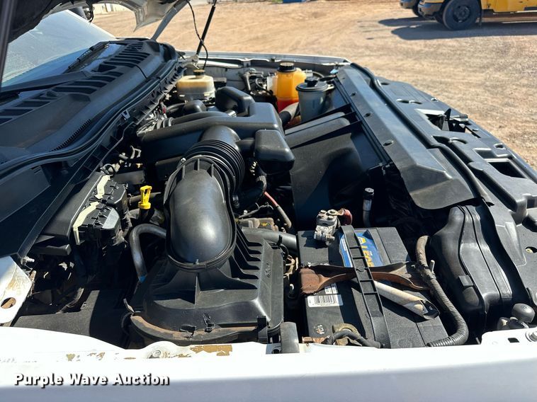 image for item EJ8990 2017 Ford  F350 Super Duty flatbed pickup truck