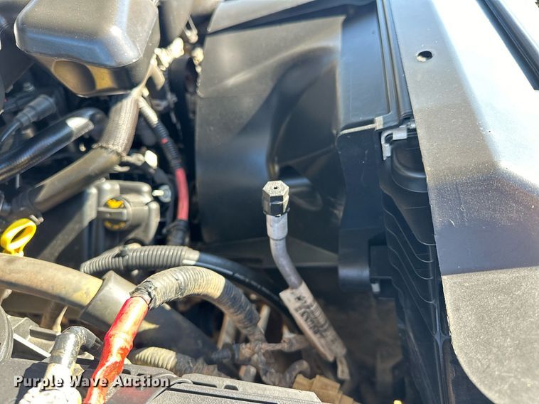 image for item EJ8991 2017 Ford  F350 Super Duty  flatbed pickup truck