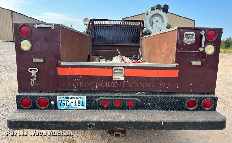 image for item EK0002 1994 Ford F450 Super Duty utility / service truck