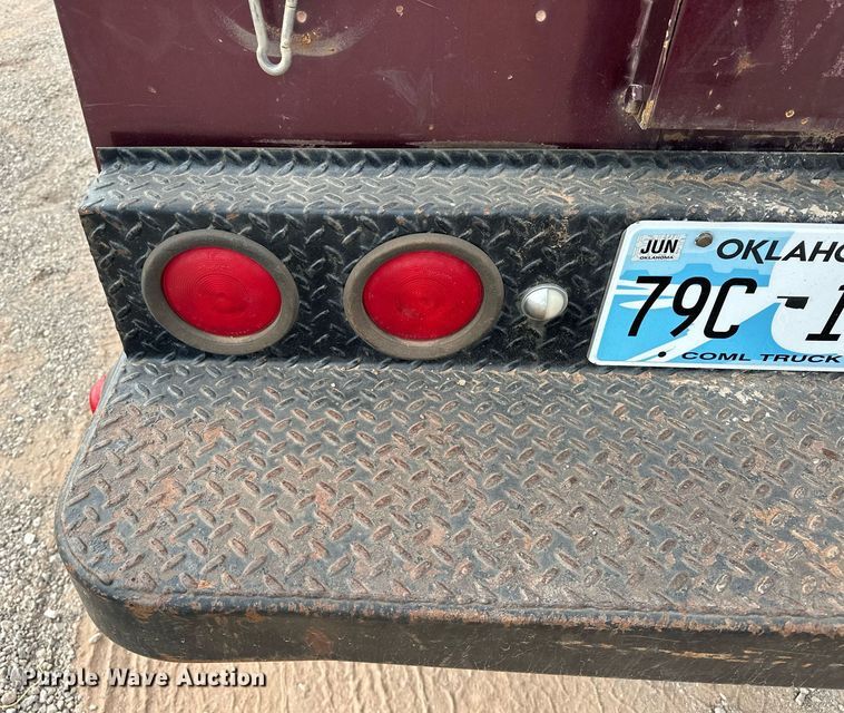 image for item EK0002 1994 Ford F450 Super Duty utility / service truck