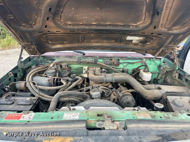 image for item EK0002 1994 Ford F450 Super Duty utility / service truck