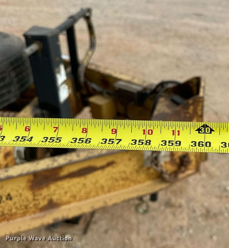 image for item EK0003 2008 Belshe BF9T equipment trailer