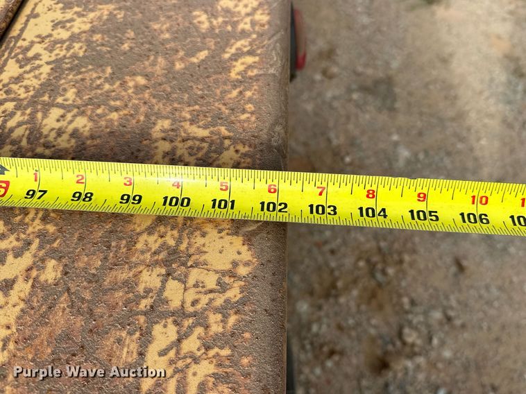 image for item EK0003 2008 Belshe BF9T equipment trailer