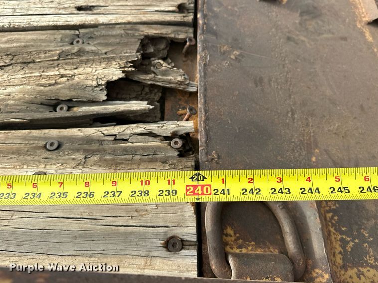 image for item EK0003 2008 Belshe BF9T equipment trailer