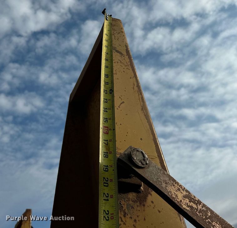 image for item EK0003 2008 Belshe BF9T equipment trailer