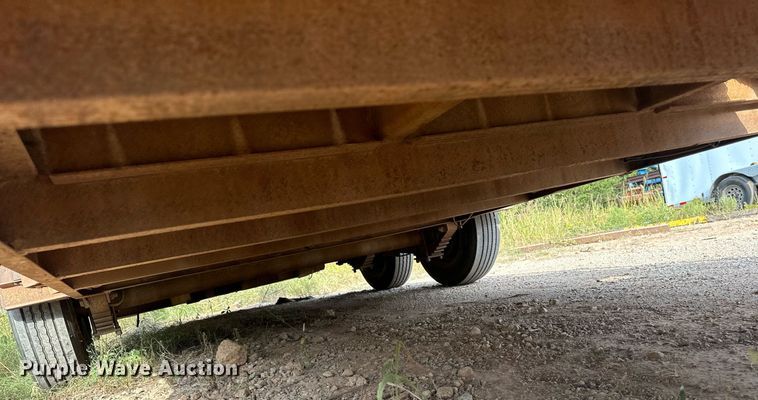 image for item EK0003 2008 Belshe BF9T equipment trailer