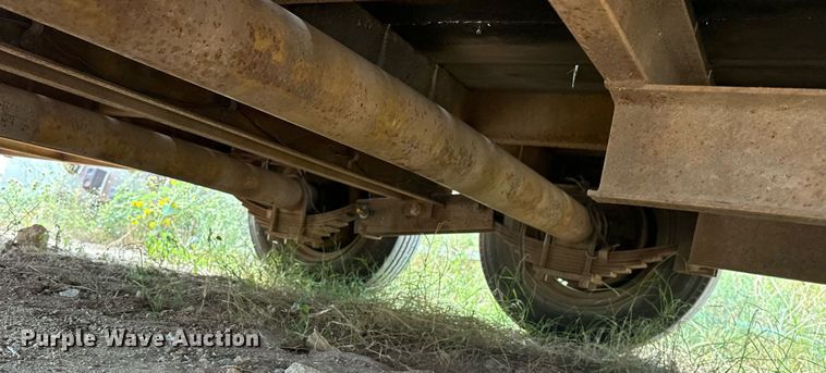 image for item EK0003 2008 Belshe BF9T equipment trailer