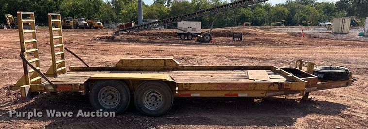 image for item EK0007 2010 Lucon utility trailer