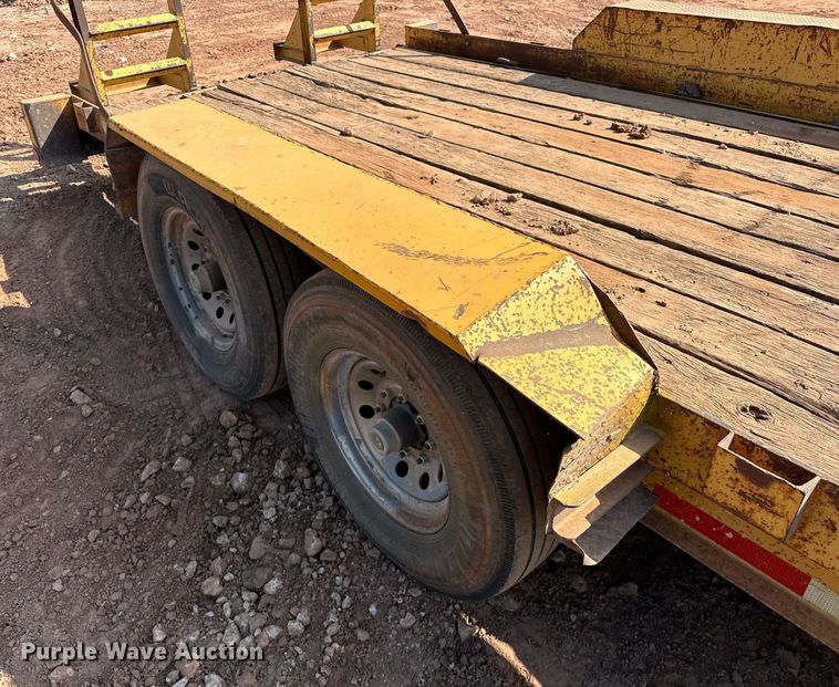 image for item EK0007 2010 Lucon utility trailer