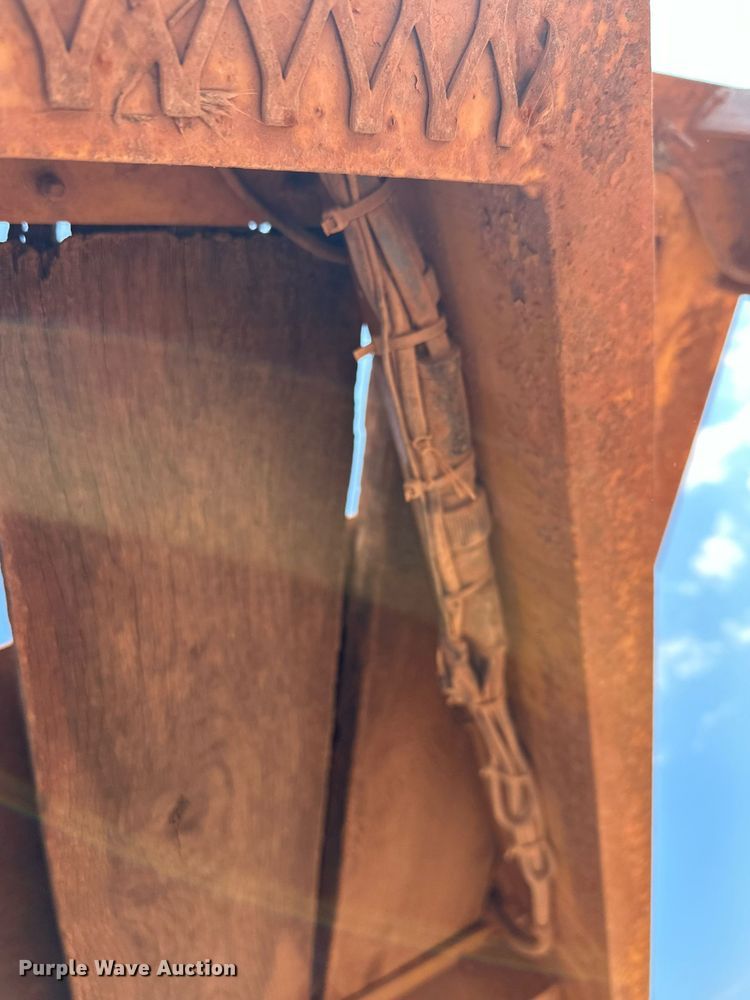 image for item EK0007 2010 Lucon utility trailer