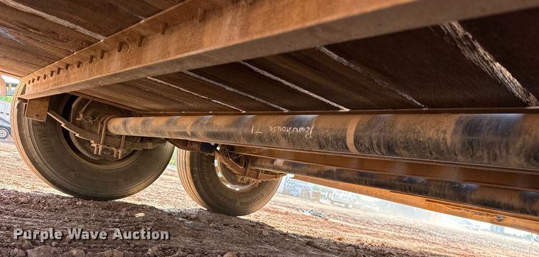 image for item EK0007 2010 Lucon utility trailer