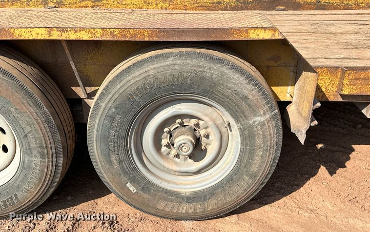 image for item EK0007 2010 Lucon utility trailer