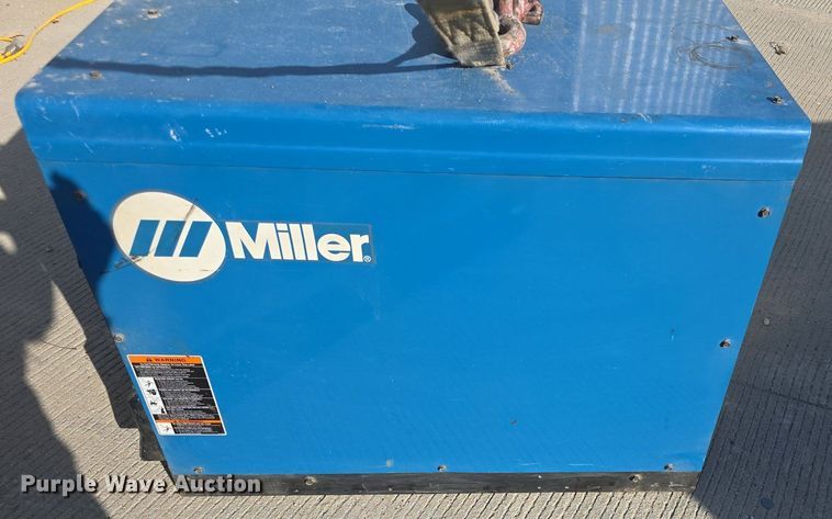 image for item EK2160 Miller  Dimension 452  welder