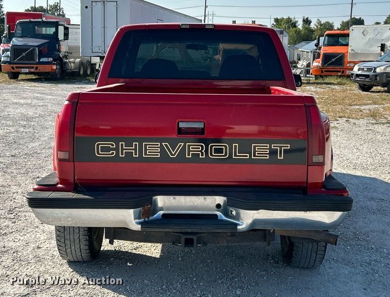 image for item EK3401 1996 Chevrolet  K1500 Ext. Cab pickup truck
