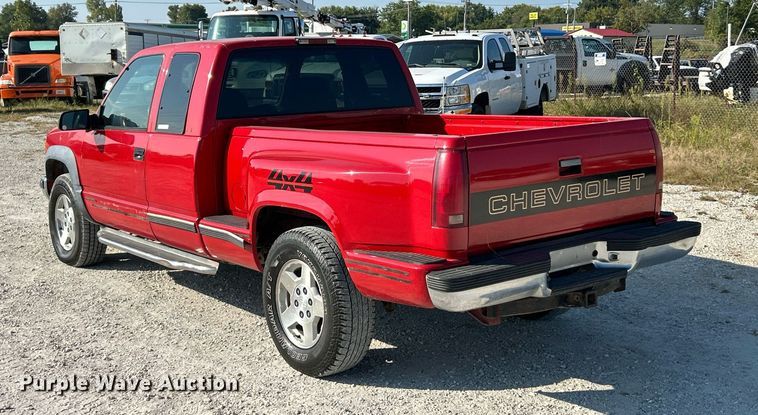 image for item EK3401 1996 Chevrolet  K1500 Ext. Cab pickup truck