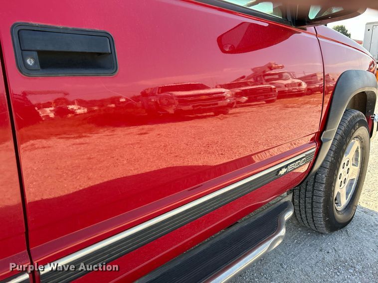 image for item EK3401 1996 Chevrolet  K1500 Ext. Cab pickup truck