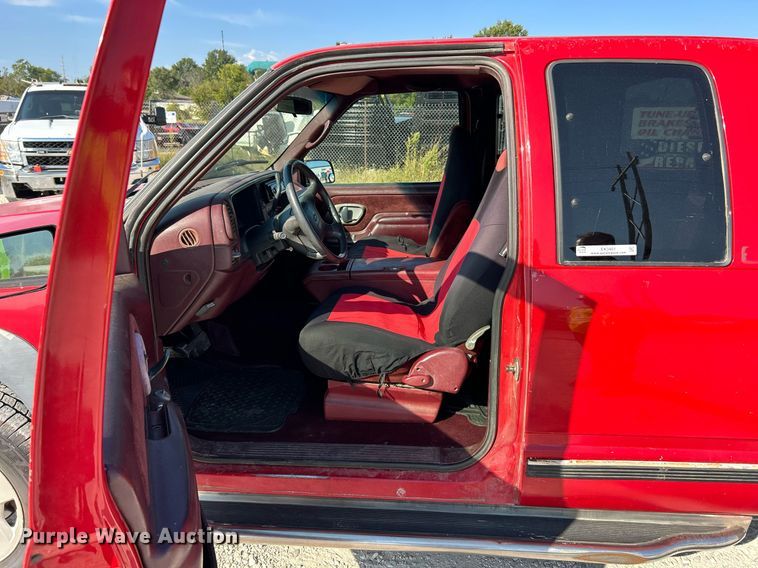 image for item EK3401 1996 Chevrolet  K1500 Ext. Cab pickup truck