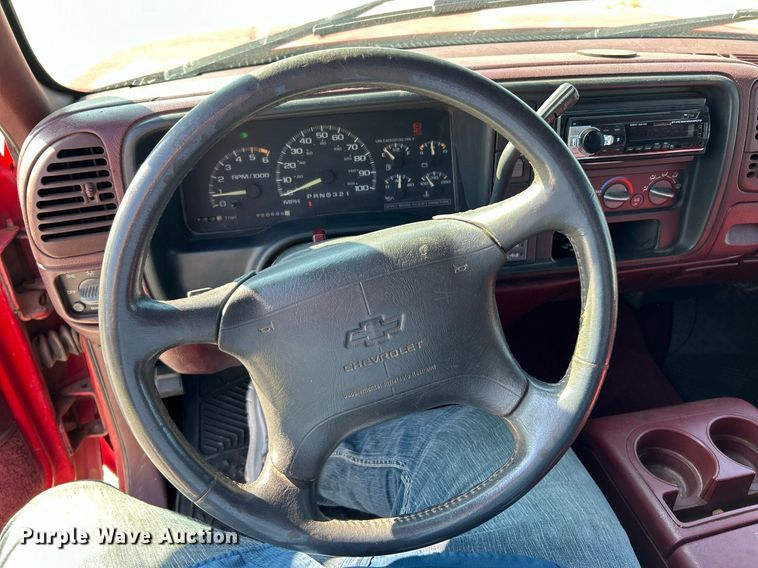 image for item EK3401 1996 Chevrolet  K1500 Ext. Cab pickup truck