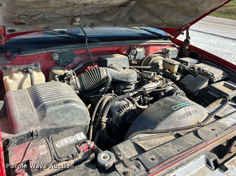 image for item EK3401 1996 Chevrolet  K1500 Ext. Cab pickup truck