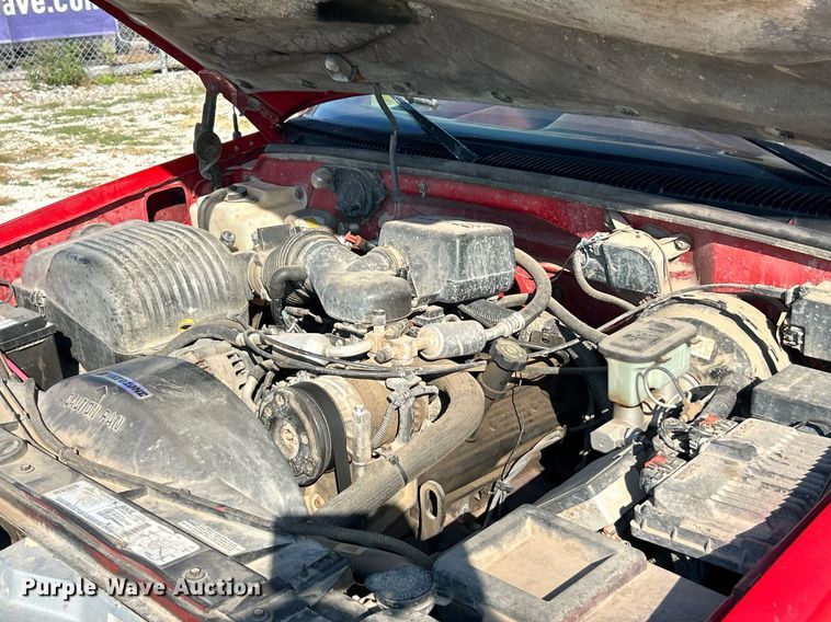 image for item EK3401 1996 Chevrolet  K1500 Ext. Cab pickup truck