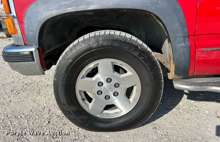 image for item EK3401 1996 Chevrolet  K1500 Ext. Cab pickup truck