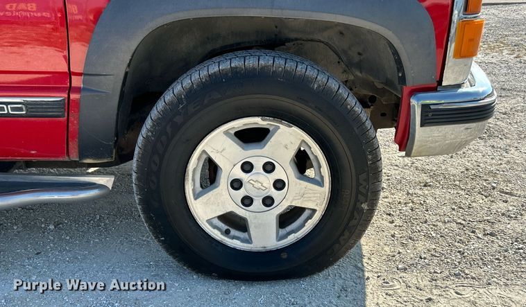 image for item EK3401 1996 Chevrolet  K1500 Ext. Cab pickup truck